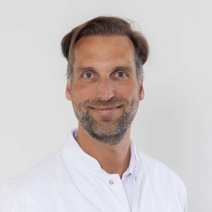 Dr. Christoph Giebelstein